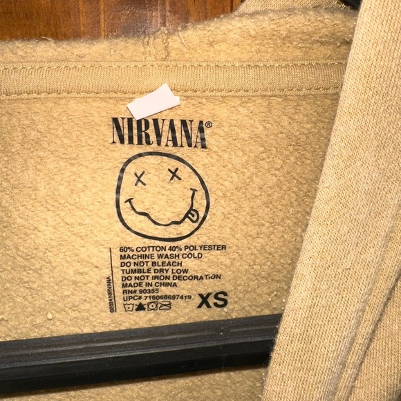 Vintage Nirvana Tan Hoodie NWT - Picture 3 of 3